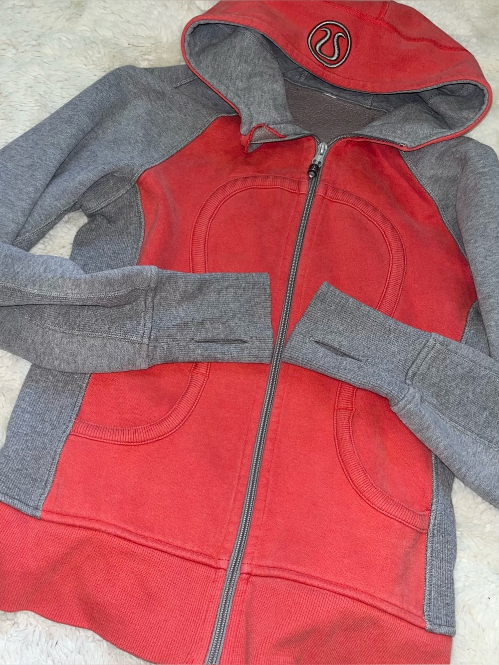 lululemon Red & Gray Heavyweight Full Zip Rare Scuba Hooded Jacket, Size 4